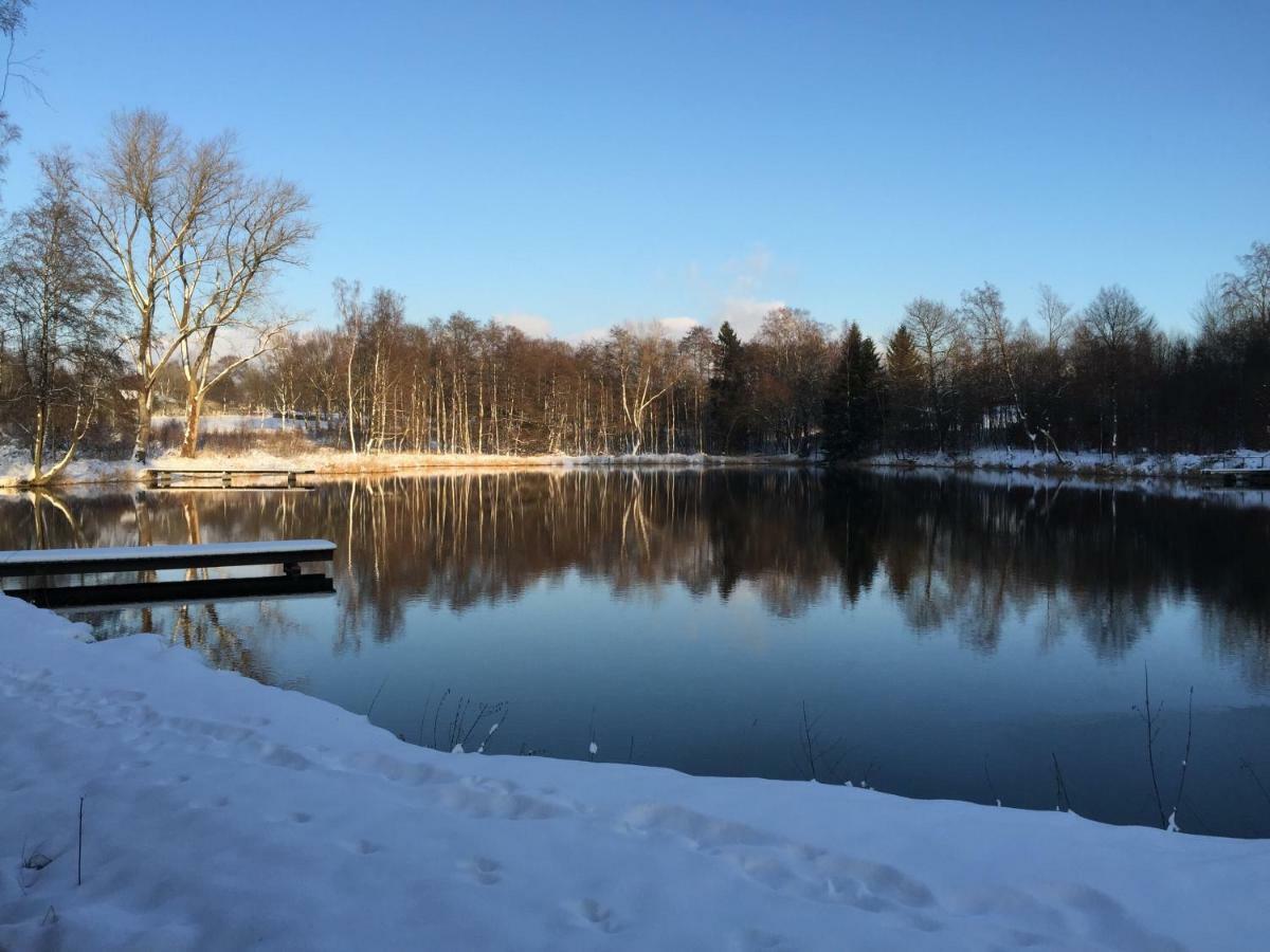 مونشاو Ferienhaus Am Menzerather Weiher المظهر الخارجي الصورة